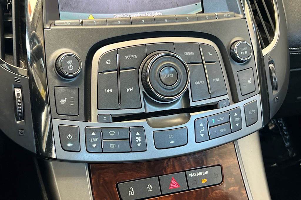Thumbnail: 2013 Buick LaCrosse - 24