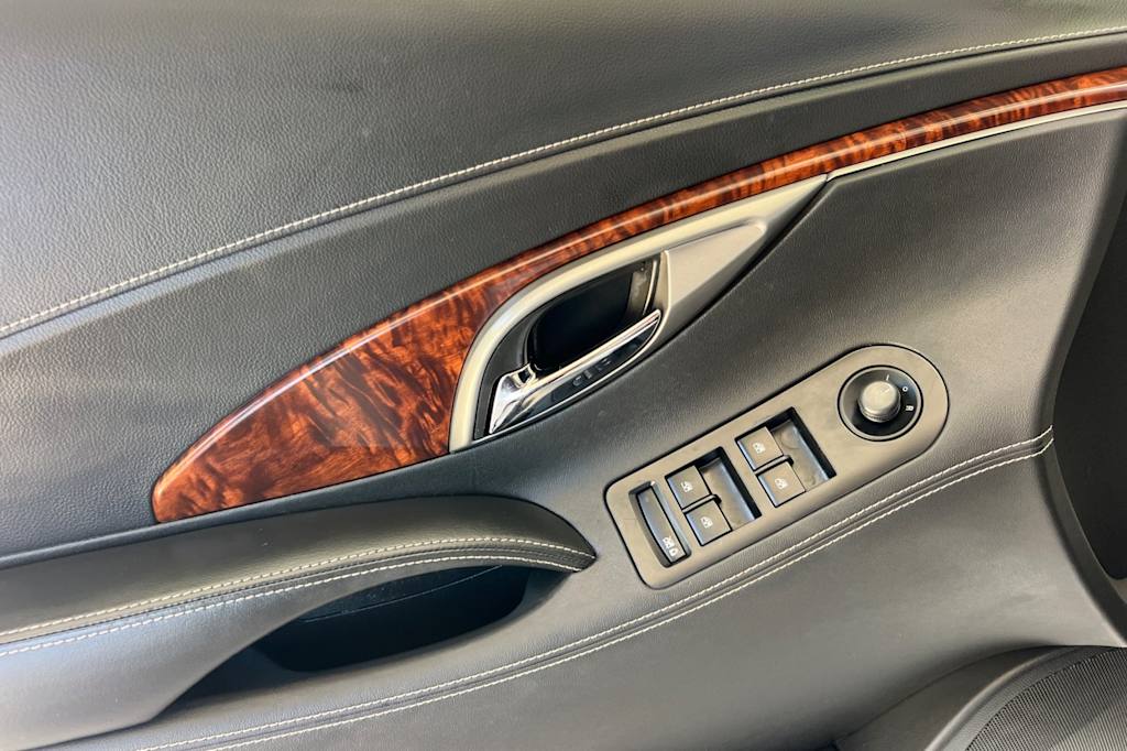 Thumbnail: 2013 Buick LaCrosse - 20