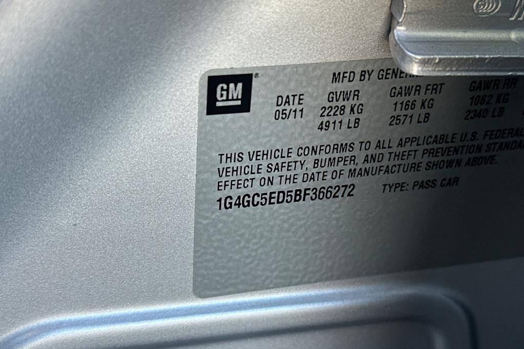 Thumbnail: 2011 Buick LaCrosse - 18