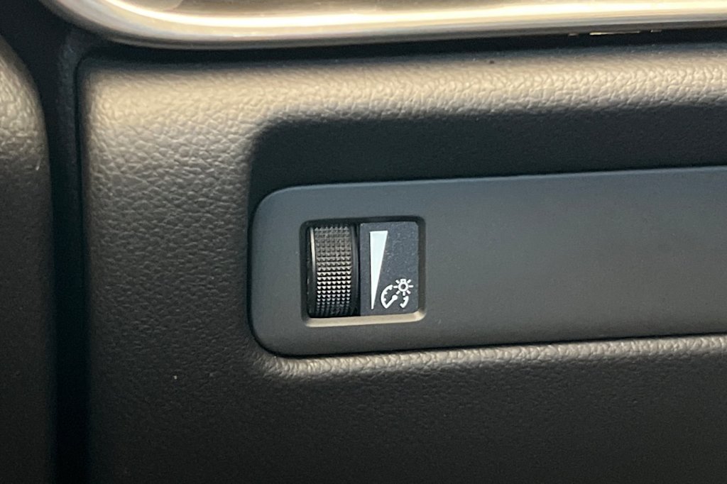 Thumbnail: 2013 Cadillac ATS - 32