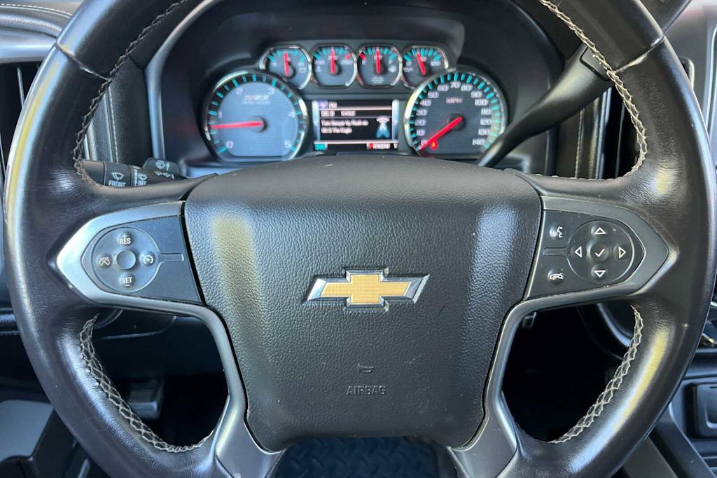 Thumbnail: 2015 Chevrolet Silverado 3500 - 26