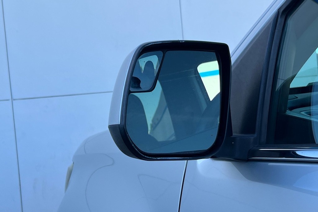 Thumbnail: 2016 Chevrolet Colorado - 7