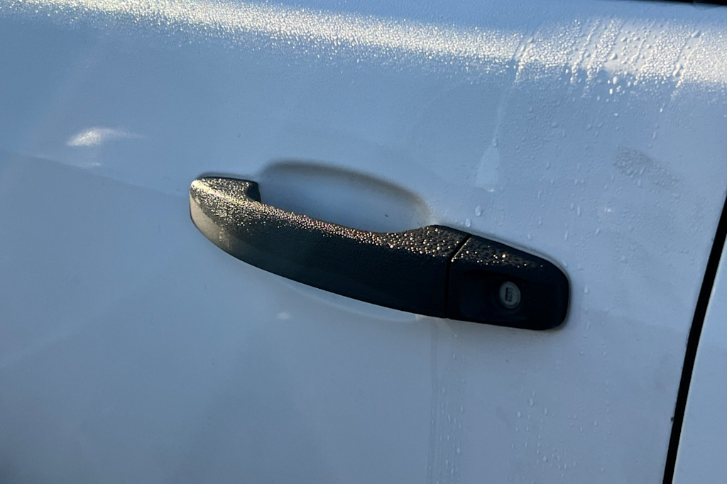 Thumbnail: 2017 Chevrolet Colorado - 22