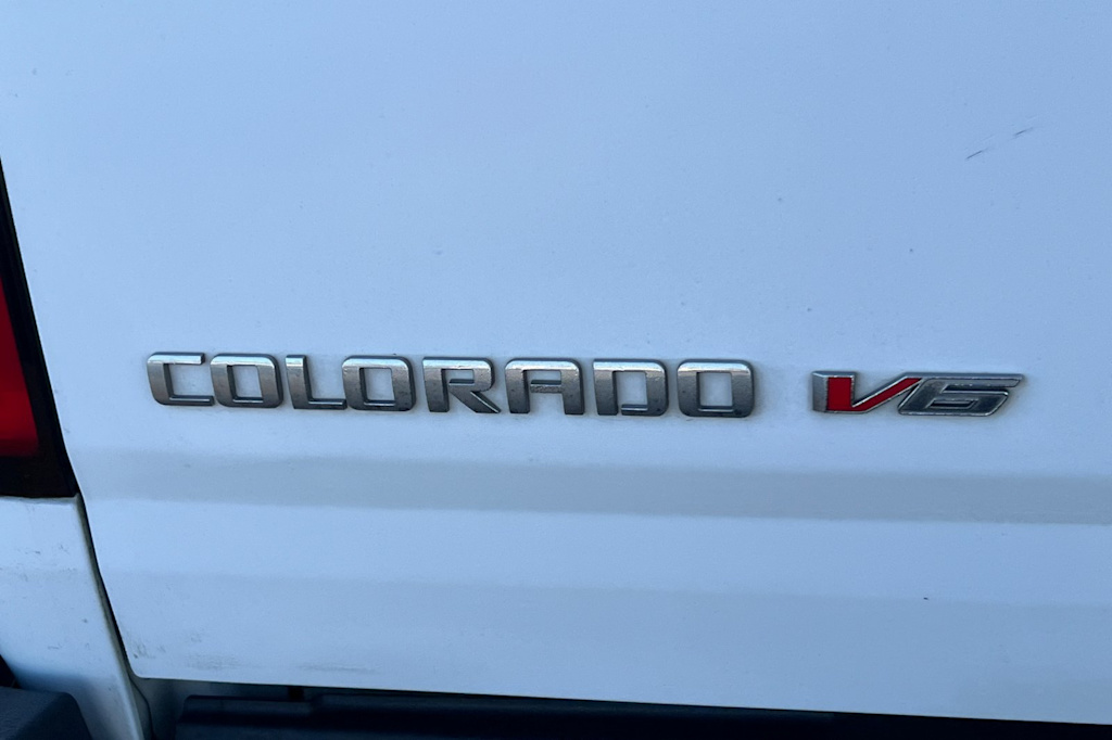 Thumbnail: 2017 Chevrolet Colorado - 5