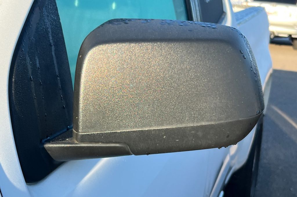 Thumbnail: 2017 Chevrolet Colorado - 9