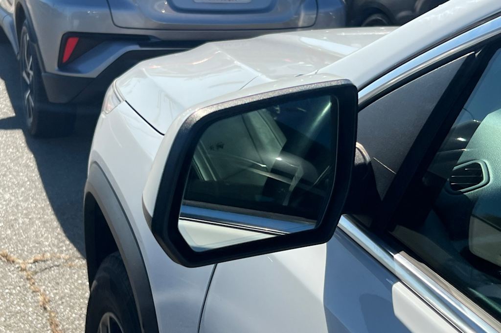 Thumbnail: 2019 GMC Acadia - 11