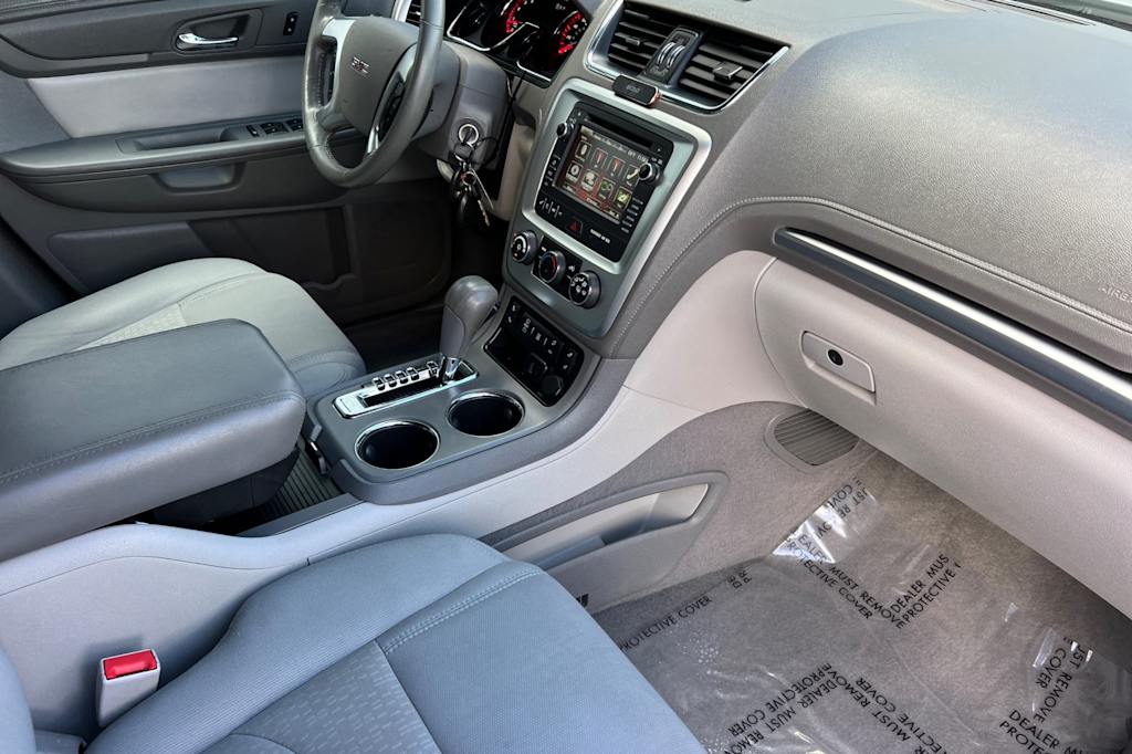 Thumbnail: 2016 GMC Acadia - 12