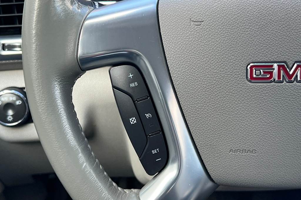 Thumbnail: 2016 GMC Acadia - 30