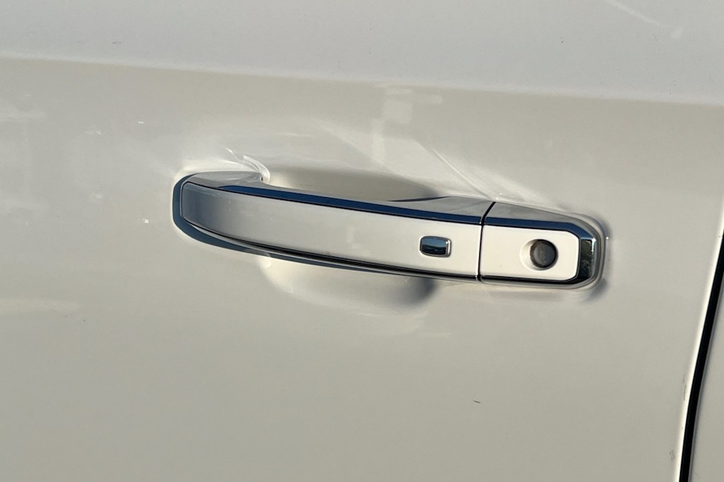 Thumbnail: 2021 GMC Yukon - 20