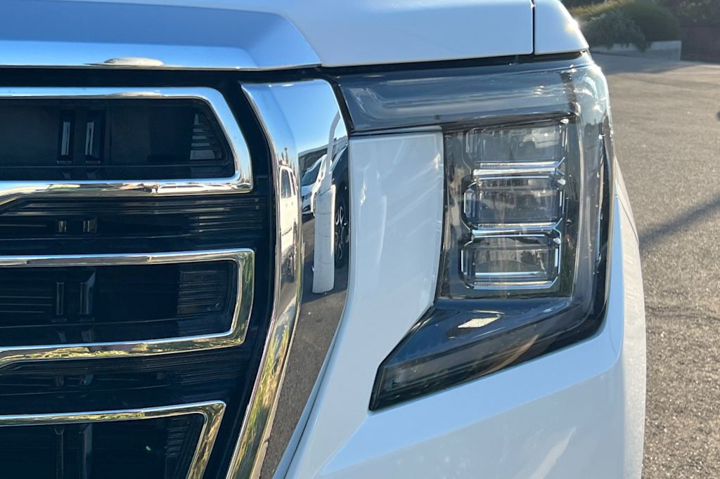 Thumbnail: 2021 GMC Yukon - 8