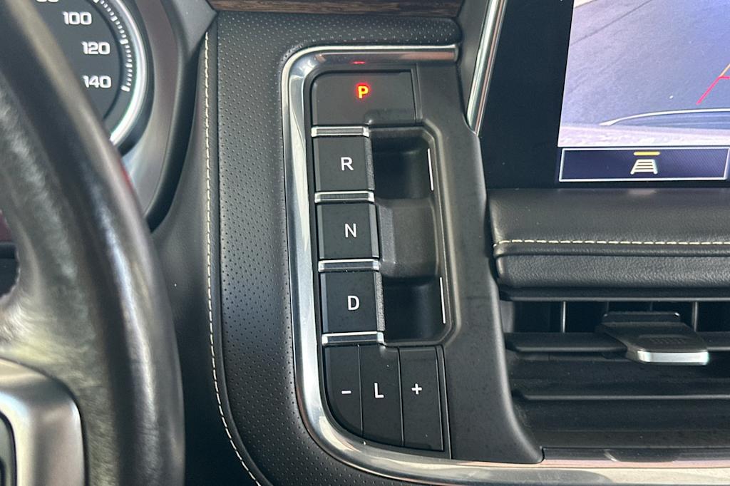 Thumbnail: 2021 Chevrolet Tahoe - 14