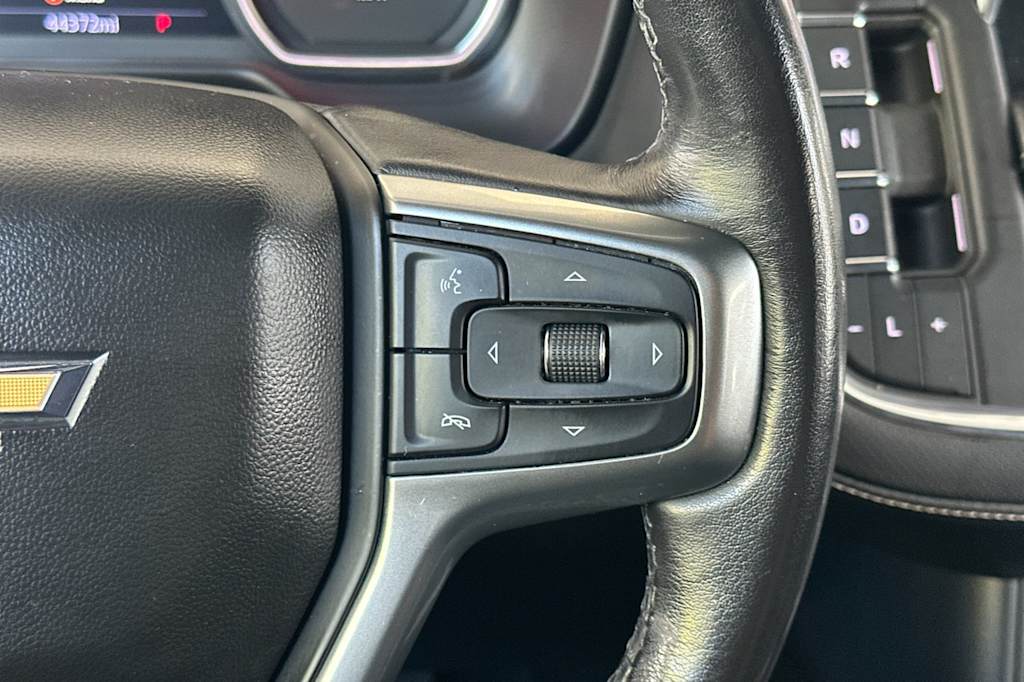 Thumbnail: 2021 Chevrolet Tahoe - 32