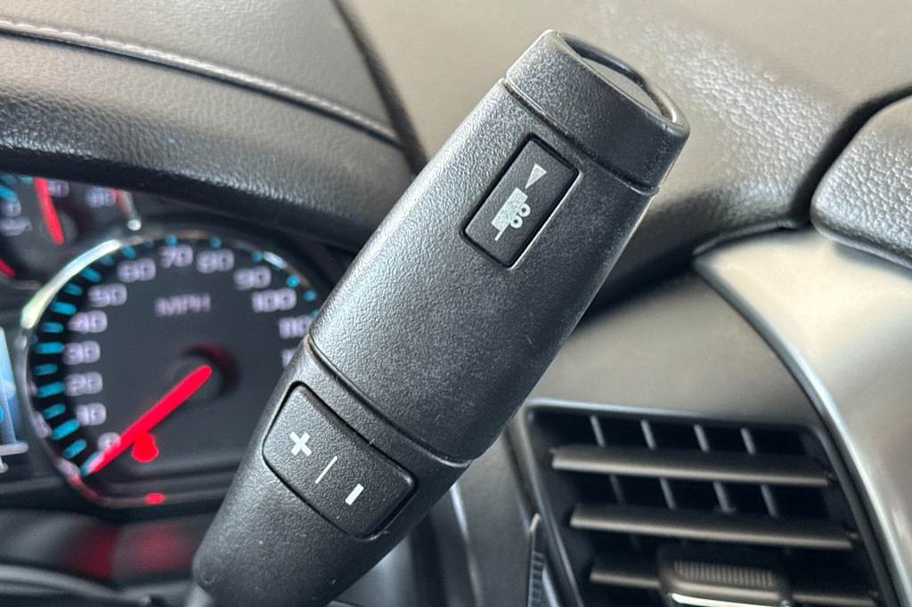 Thumbnail: 2019 Chevrolet Tahoe - 14
