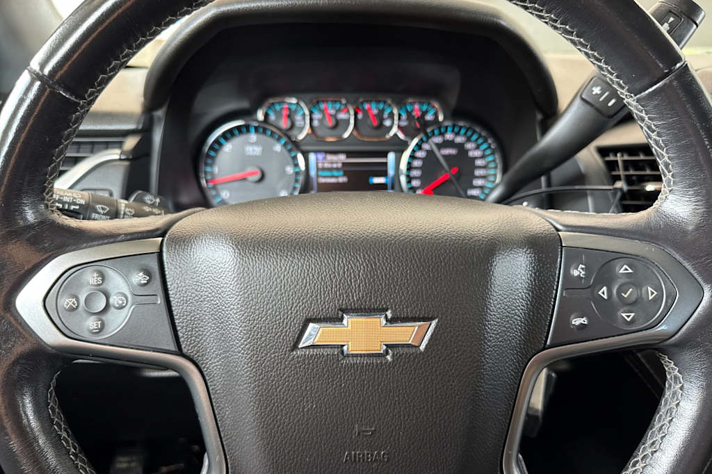 Thumbnail: 2019 Chevrolet Tahoe - 30