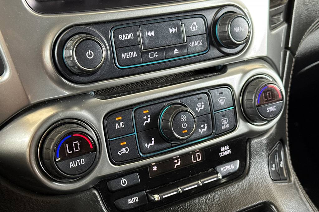 Thumbnail: 2019 Chevrolet Tahoe - 29