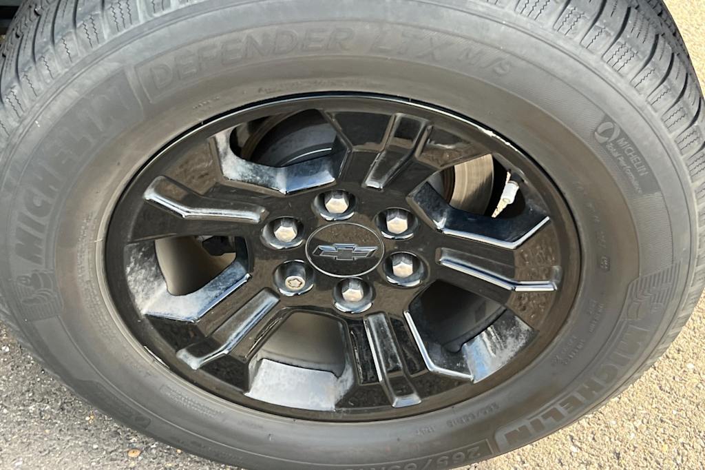 Thumbnail: 2019 Chevrolet Suburban - 22