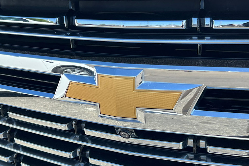 Thumbnail: 2021 Chevrolet Tahoe - 14