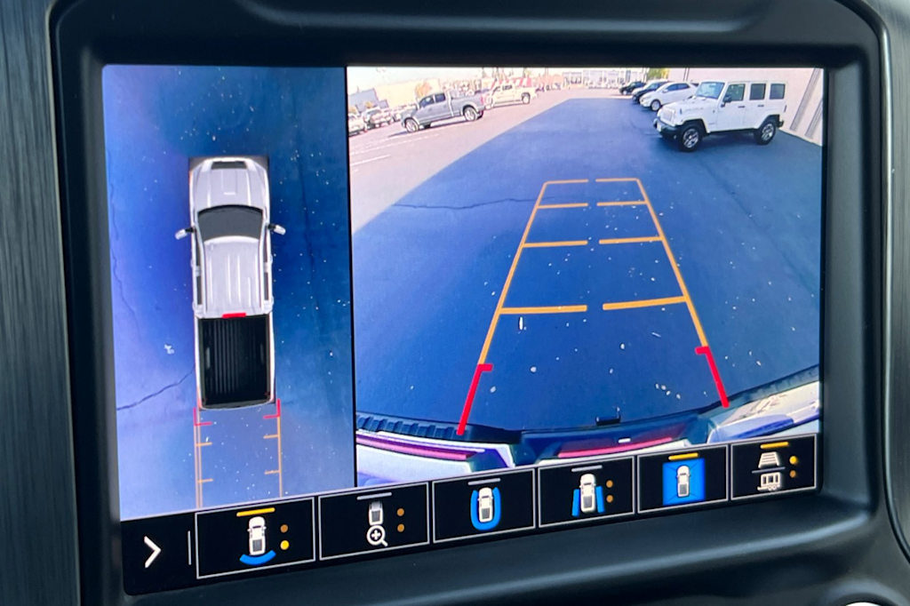 Thumbnail: 2020 GMC Sierra 2500 - 24