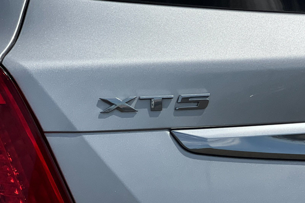 Thumbnail: 2017 Cadillac XT5 - 35