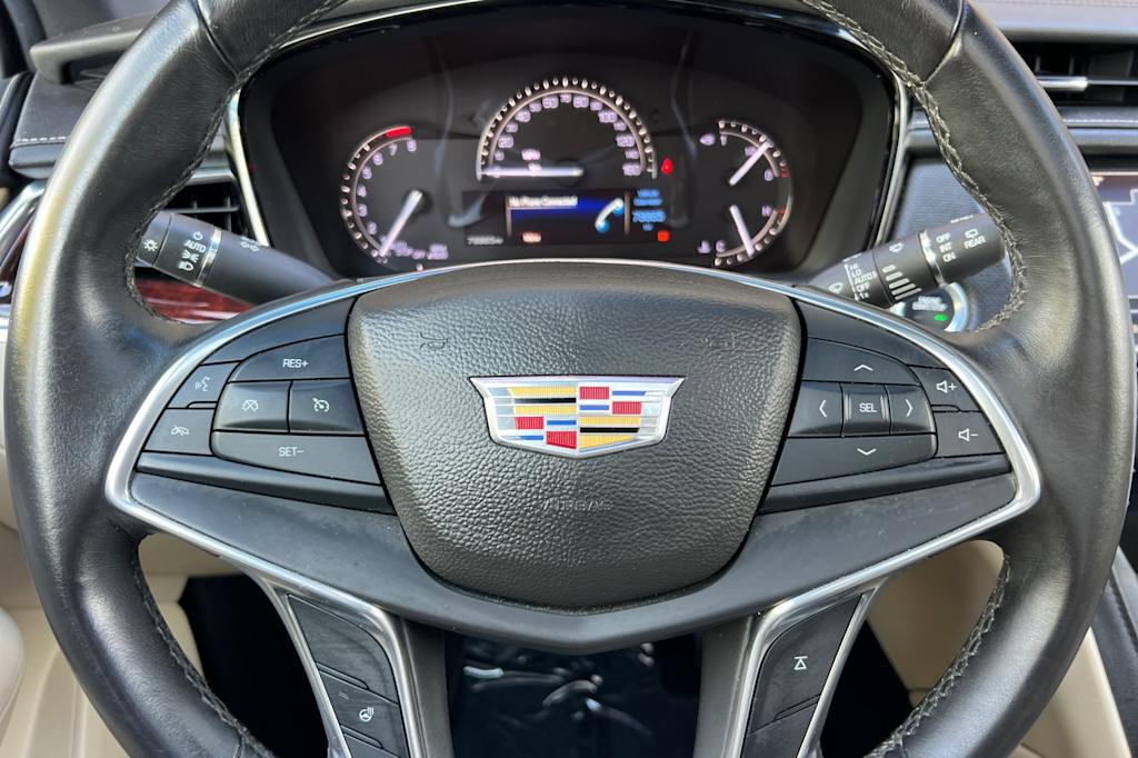 Thumbnail: 2017 Cadillac XT5 - 30