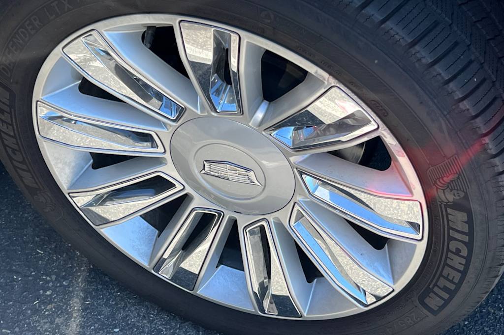 Thumbnail: 2019 Cadillac Escalade - 23