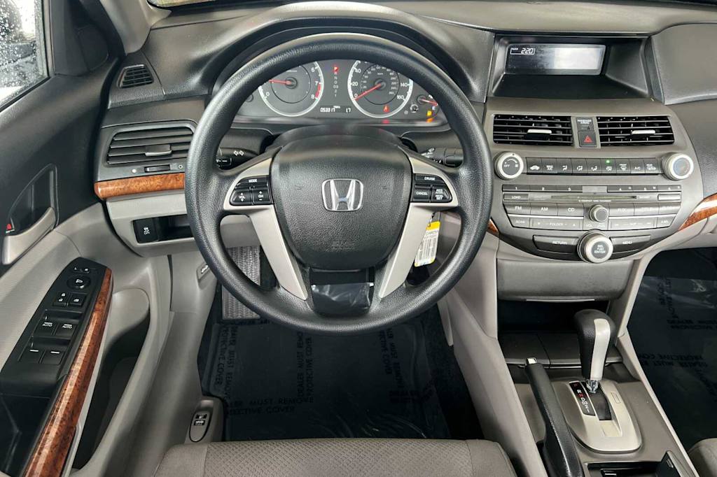 2011 Honda Accord EX 11