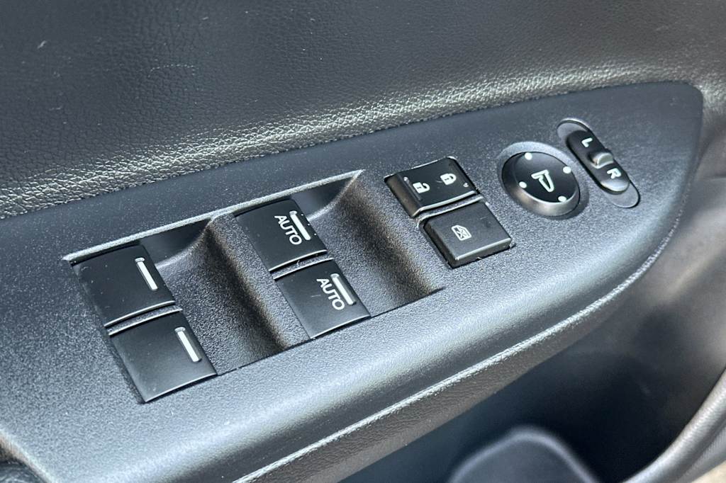 Thumbnail: 2016 Honda Accord - 22