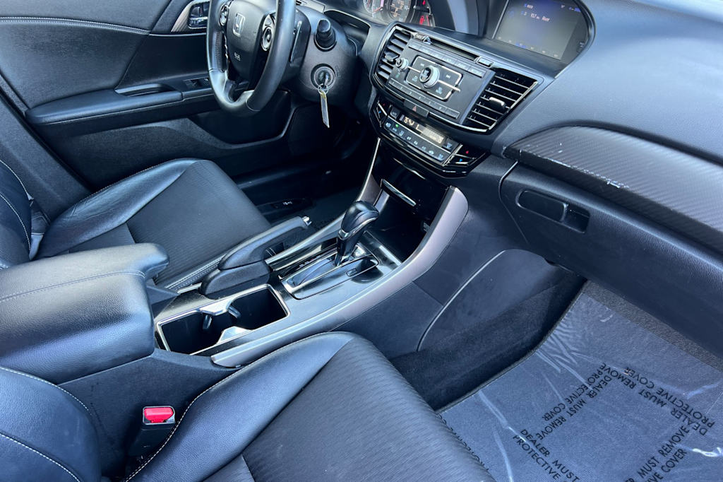 Thumbnail: 2017 Honda Accord - 12