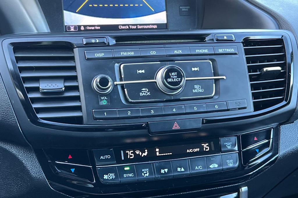 Thumbnail: 2017 Honda Accord - 23