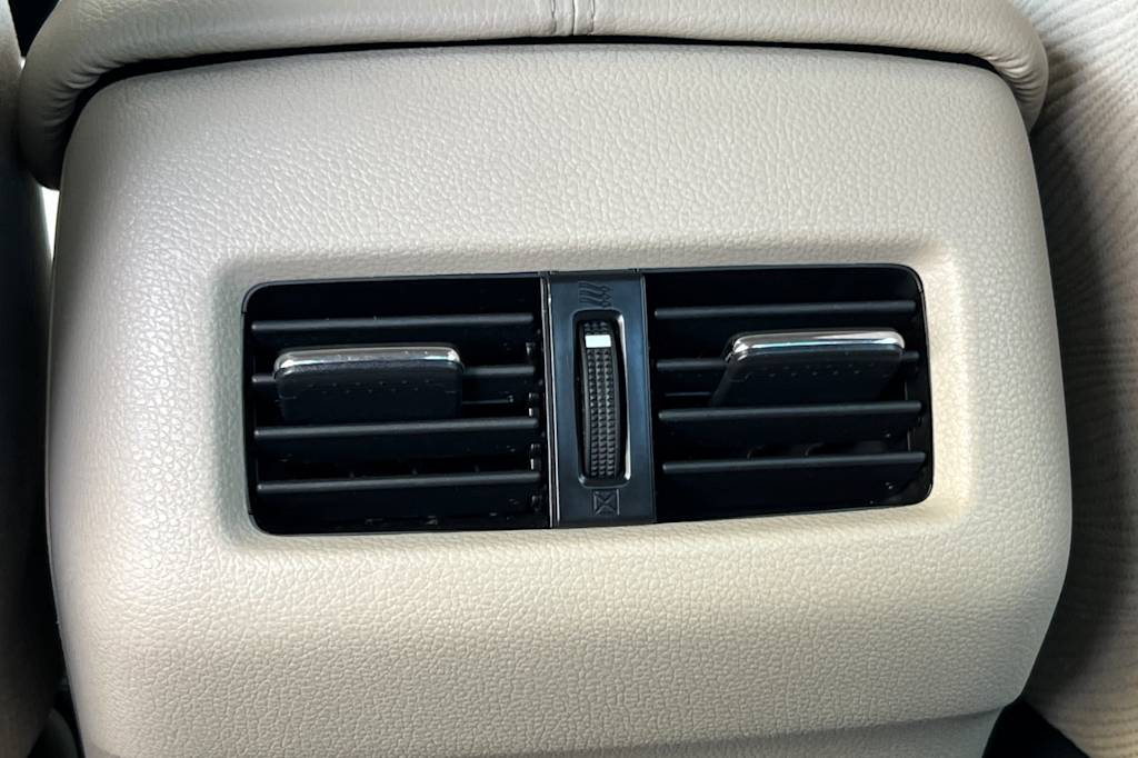 Thumbnail: 2015 Honda Accord - 23