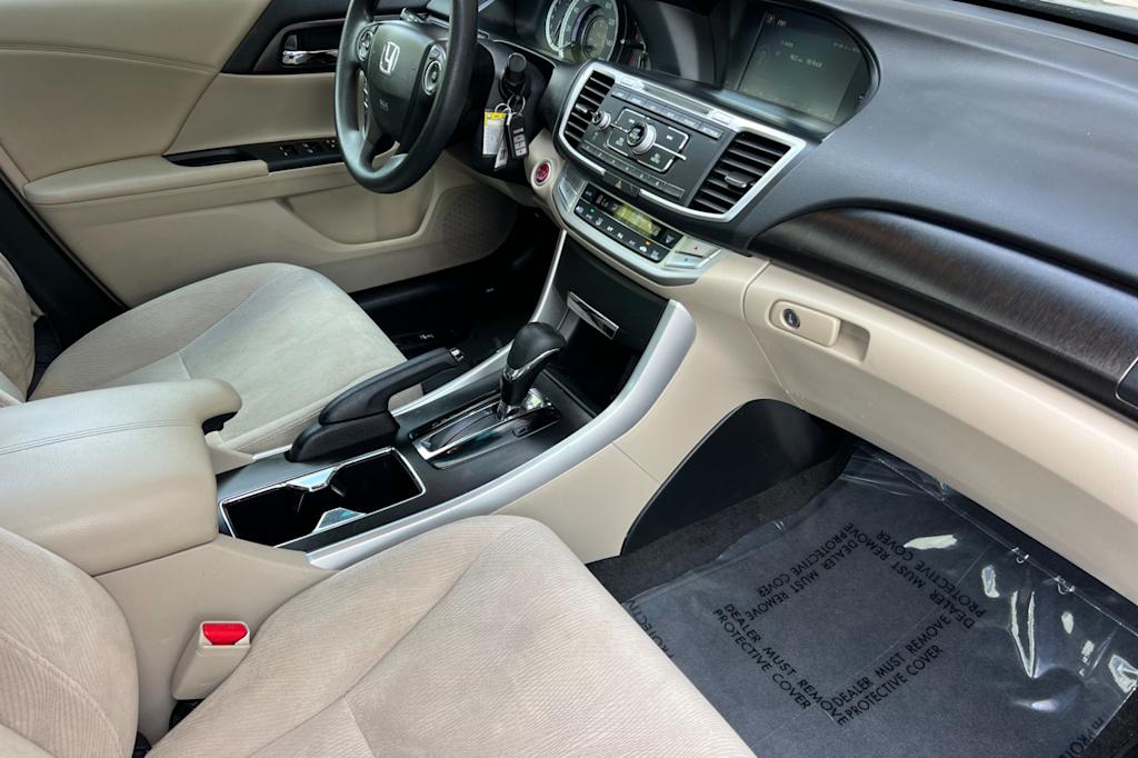 Thumbnail: 2015 Honda Accord - 12