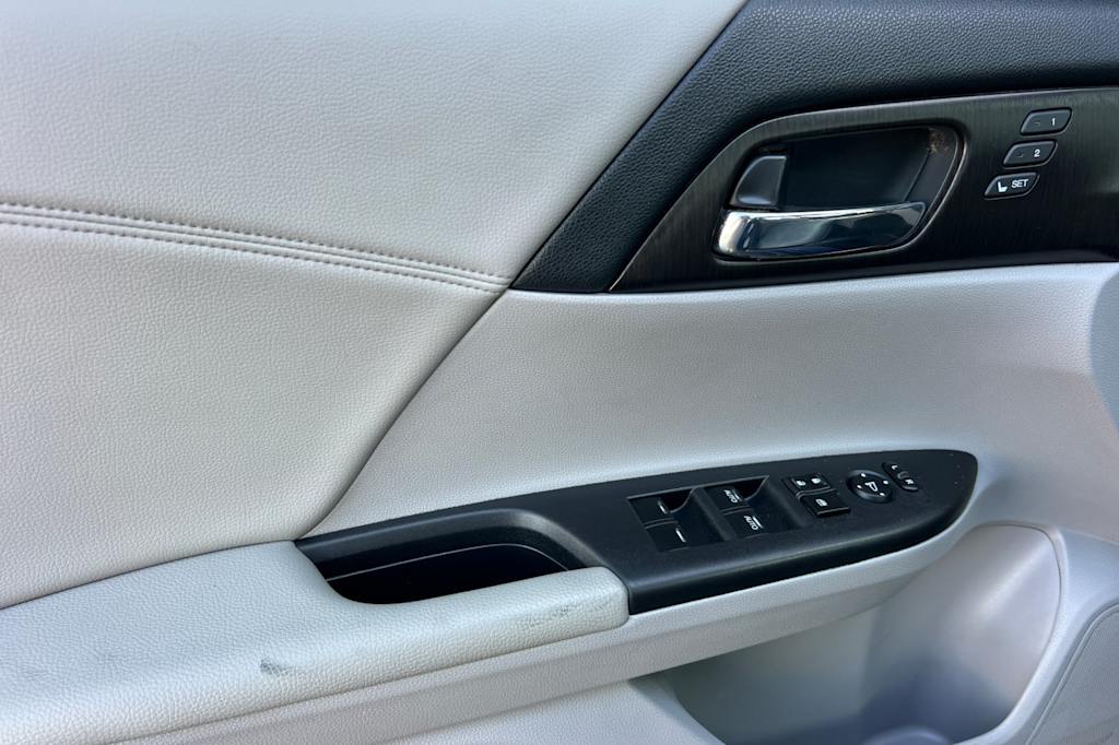 Thumbnail: 2014 Honda Accord - 19