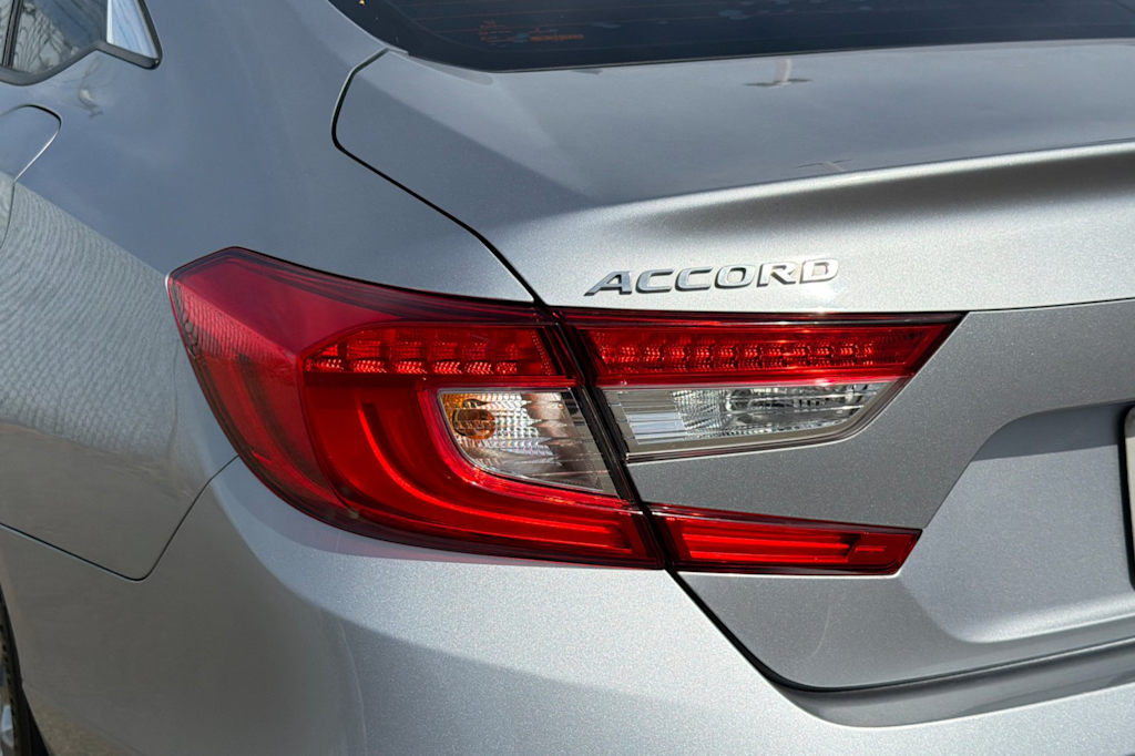 Thumbnail: 2018 Honda Accord - 25