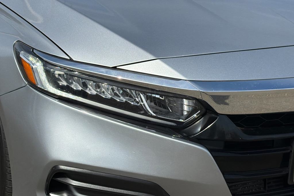 Thumbnail: 2018 Honda Accord - 19