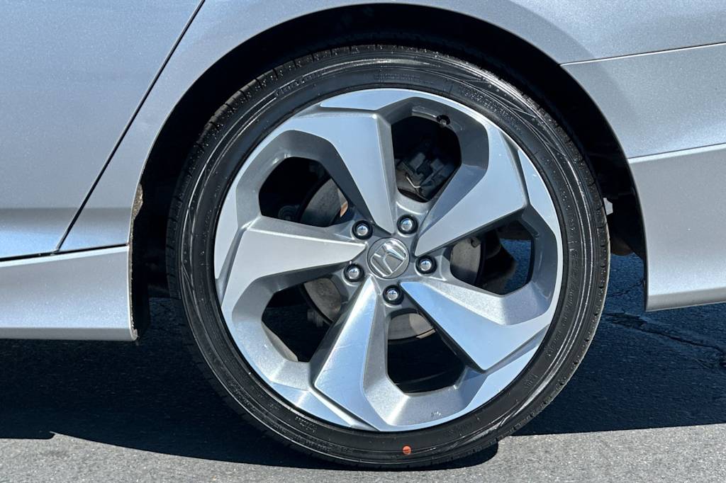 Thumbnail: 2020 Honda Accord - 8