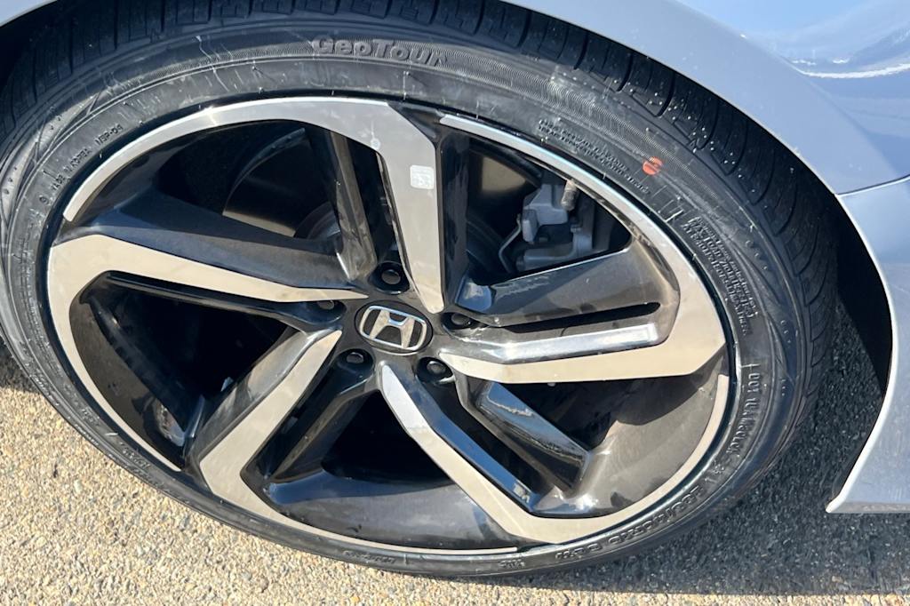 Thumbnail: 2022 Honda Accord - 6