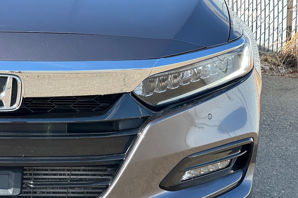 Thumbnail: 2018 Honda Accord - 15