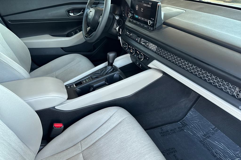 Thumbnail: 2023 Honda Accord - 12