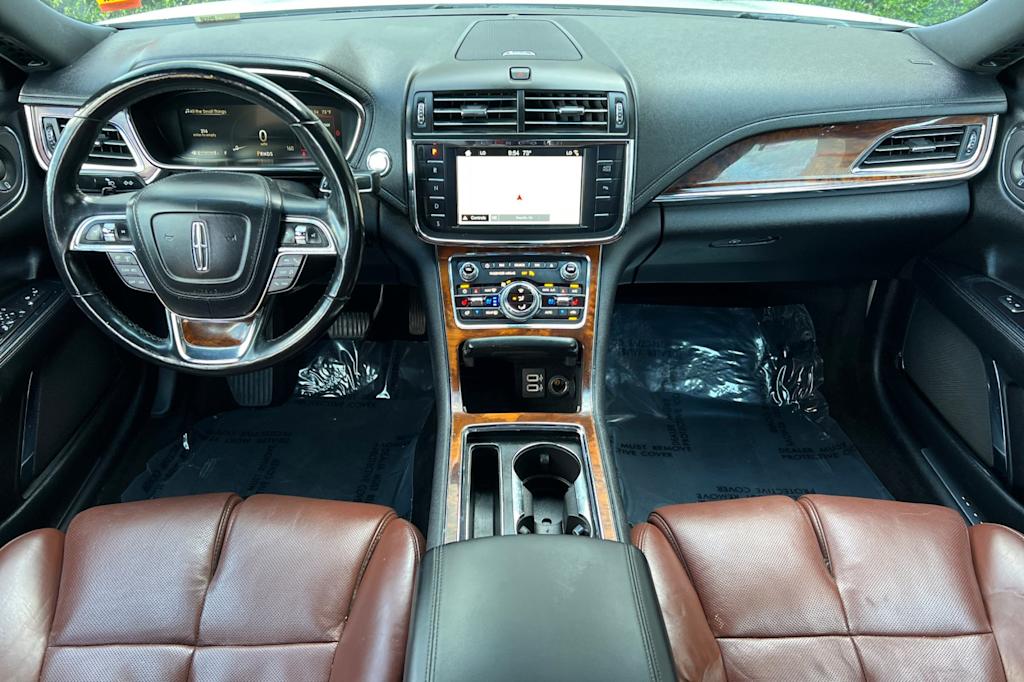 Thumbnail: 2018 Lincoln Continental - 2