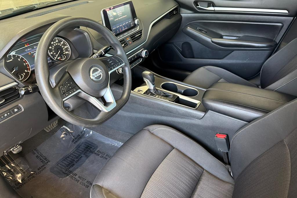 Thumbnail: 2022 Nissan Altima - 8