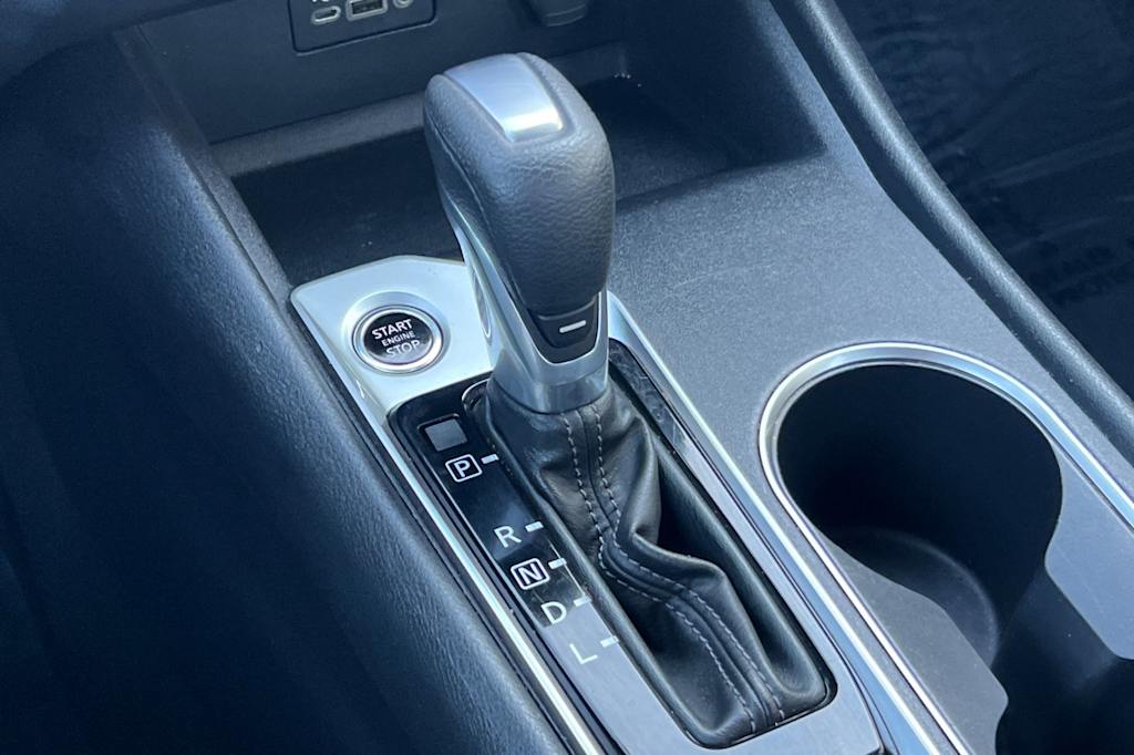 Thumbnail: 2022 Nissan Altima - 14