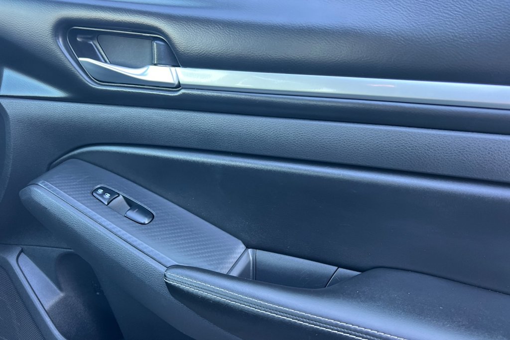 Thumbnail: 2022 Nissan Altima - 22