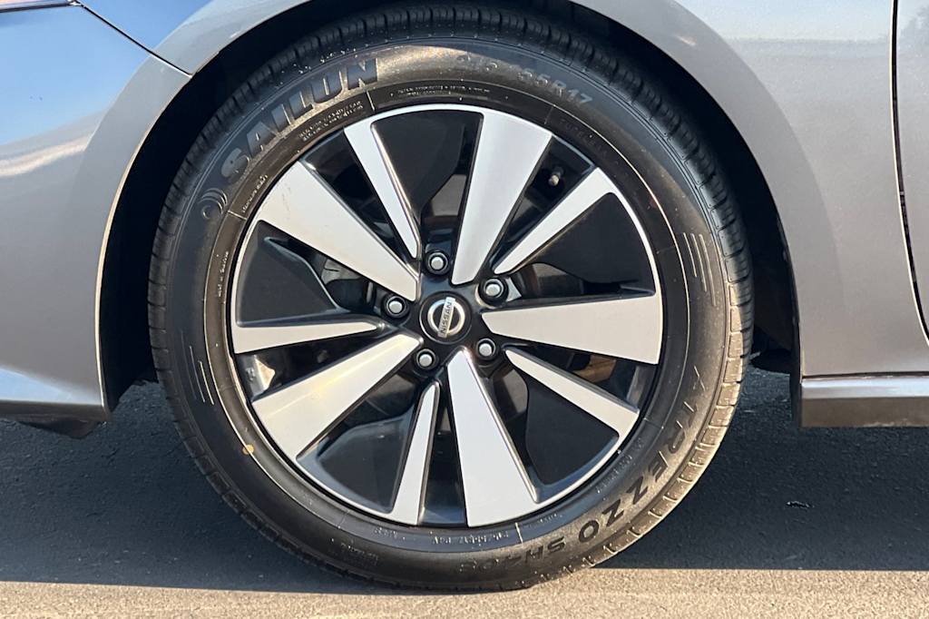 Thumbnail: 2022 Nissan Altima - 7