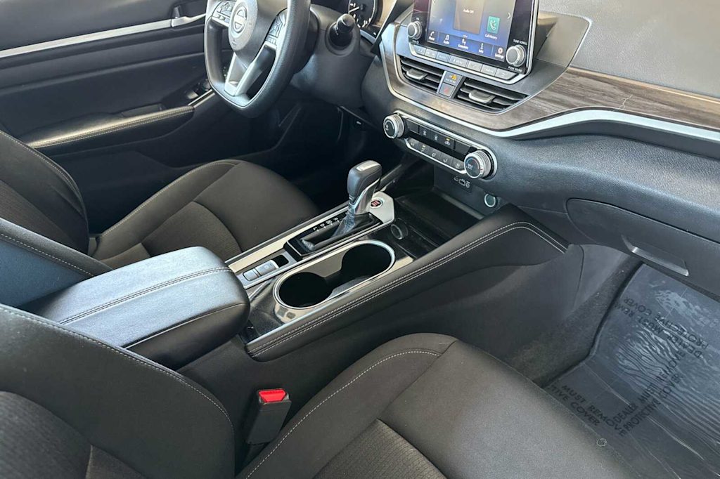 2023 Nissan Altima SV 12
