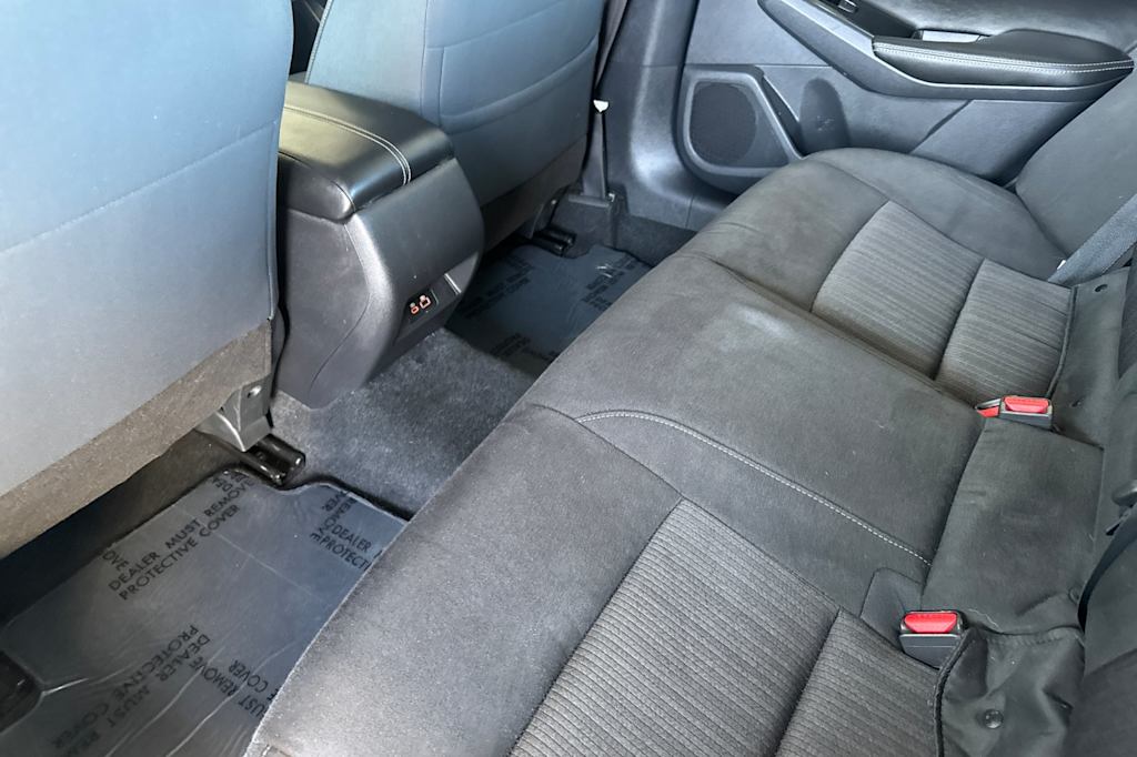 2023 Nissan Altima SV 10