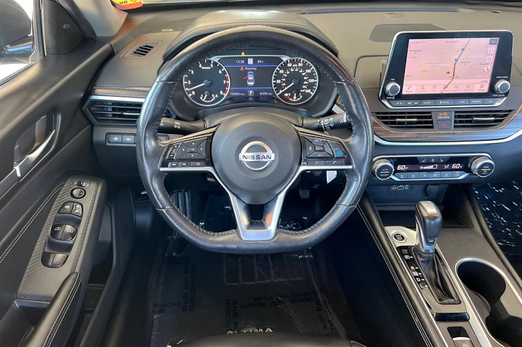 Thumbnail: 2019 Nissan Altima - 10