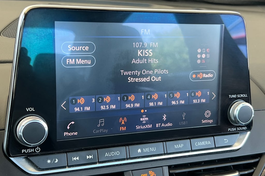 Thumbnail: 2019 Nissan Altima - 12