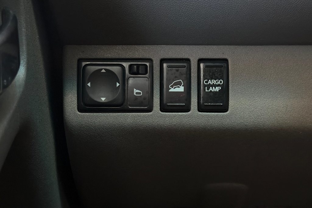 Thumbnail: 2018 Nissan Frontier - 30
