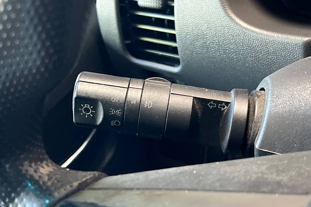Thumbnail: 2012 Nissan Frontier - 26
