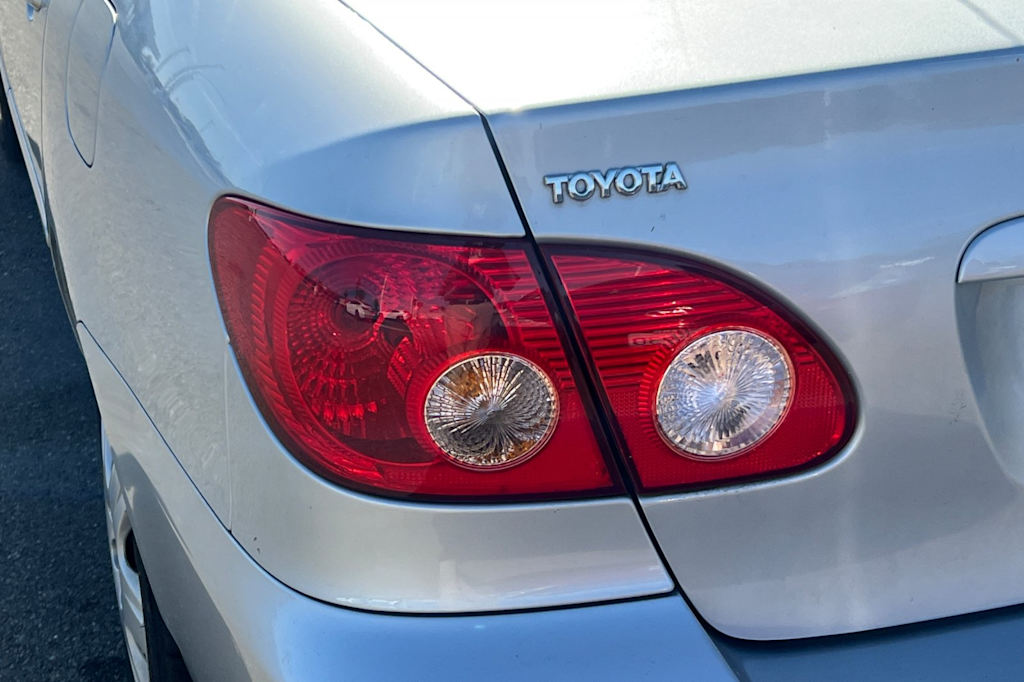 Thumbnail: 2006 Toyota Corolla - 21